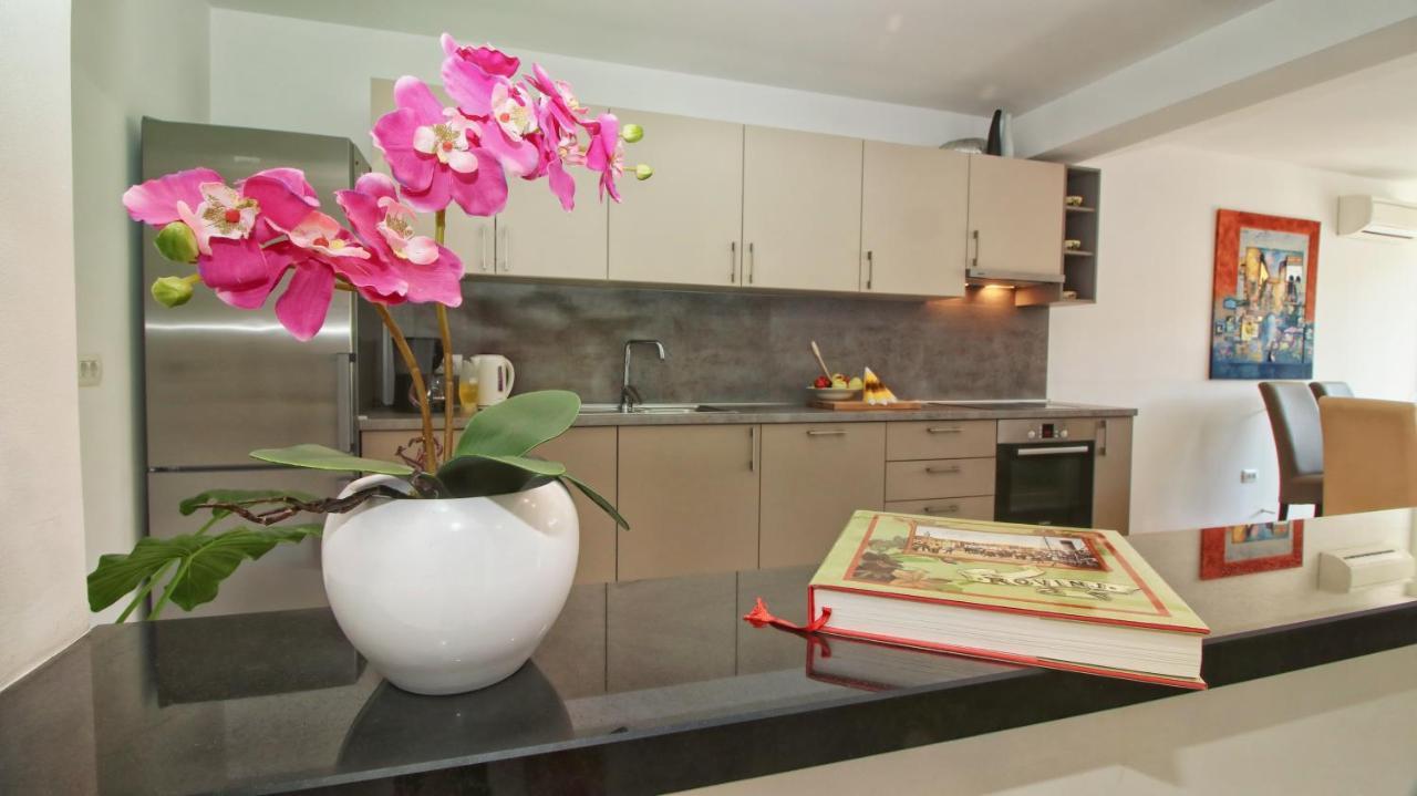 Guesthouse Esma Rovinj Exterior photo